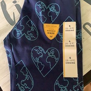 Childs heart world leggings